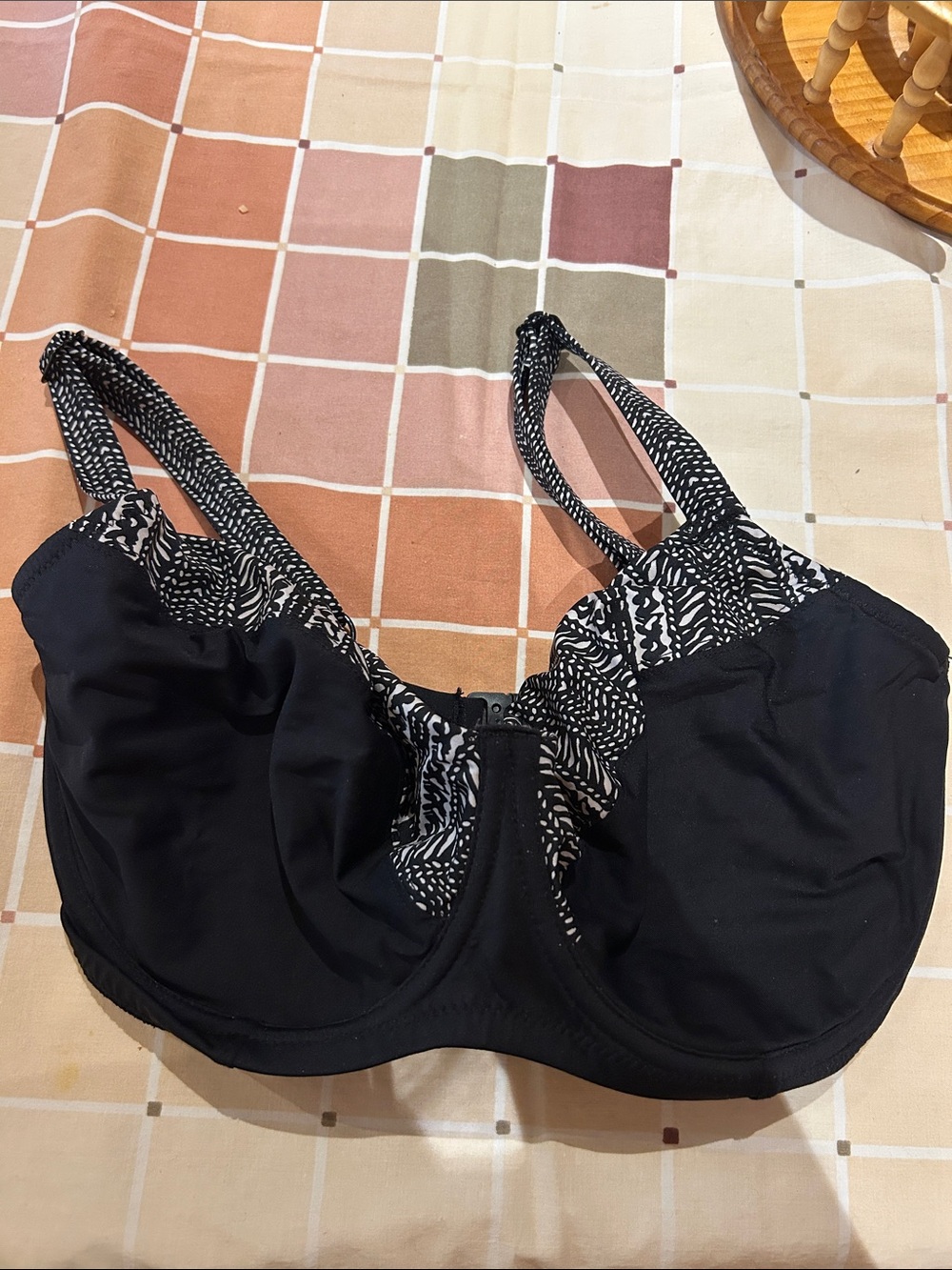 Black Underwire Bikini Top with Monochrome Trim Size 32J